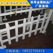 塑鋼PVC護欄 仿木、草坪與仿樹景觀的完美融合——中原大成模具的匠心之作
